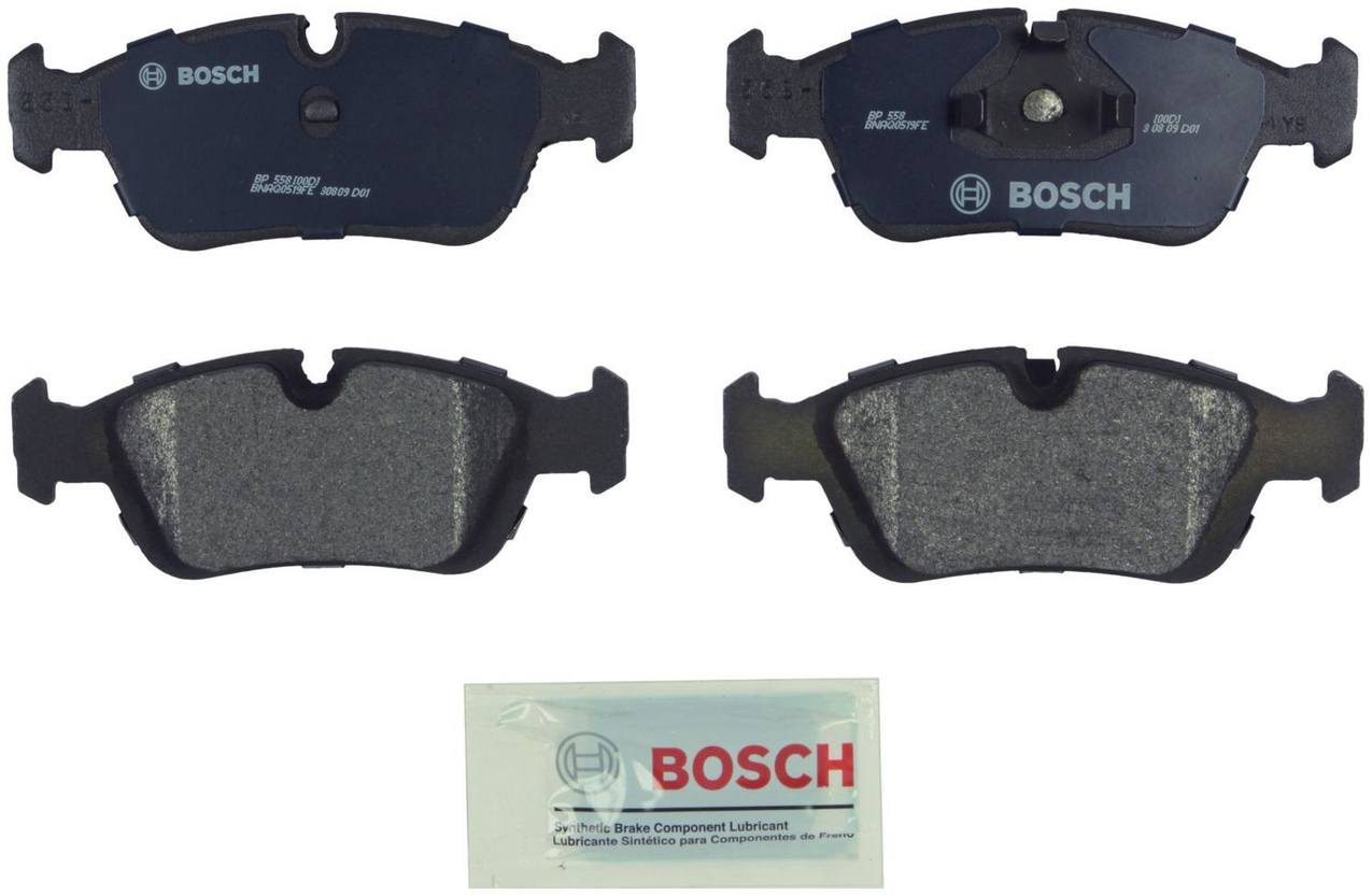 BMW Disc Brake Pad and Rotor Kit – Front (286mm) (Drilled) (Semi-Metallic) – Bosch QuietCast 34116864060