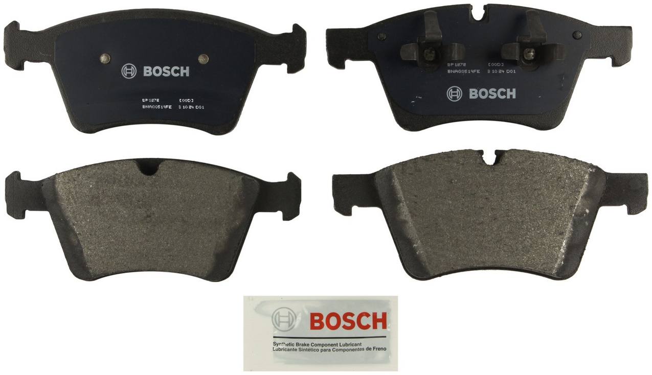 Disc Brake Pad Set – Front (Semi-Metallic) (QuietCast)