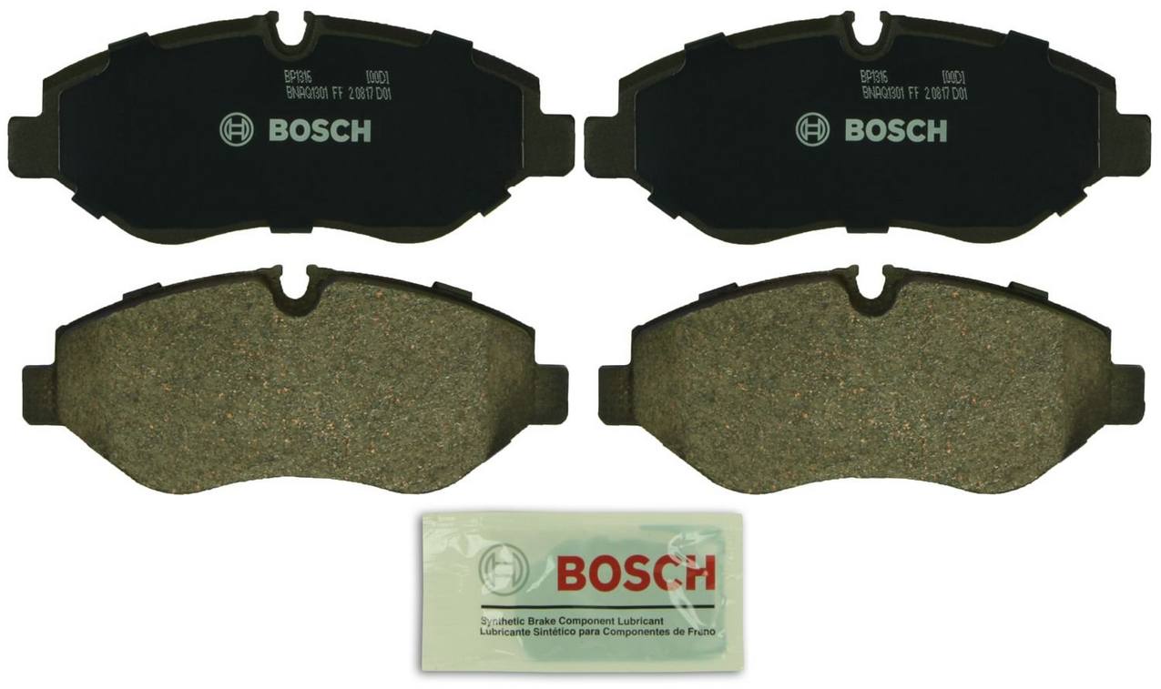 Disc Brake Pad Set – Front (Semi-Metallic) (QuietCast)