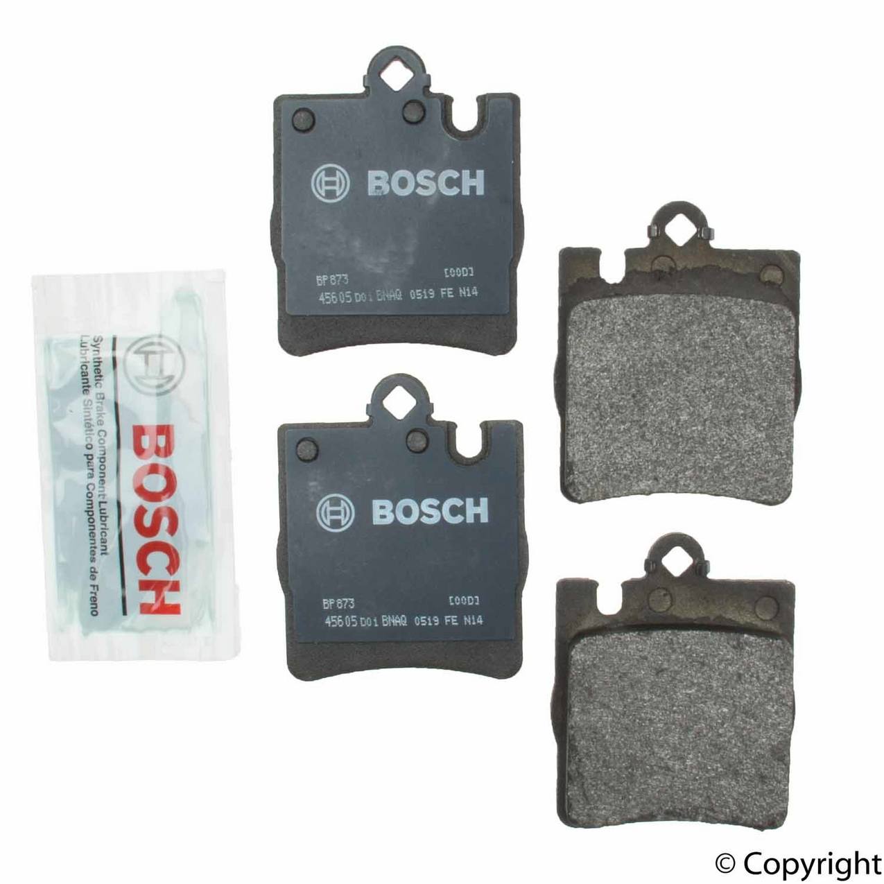 Disc Brake Pad Set – Rear (Semi-Metallic) (QuietCast)