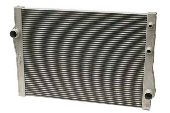 BMW Radiator CR1049000S – Behr Hella Service