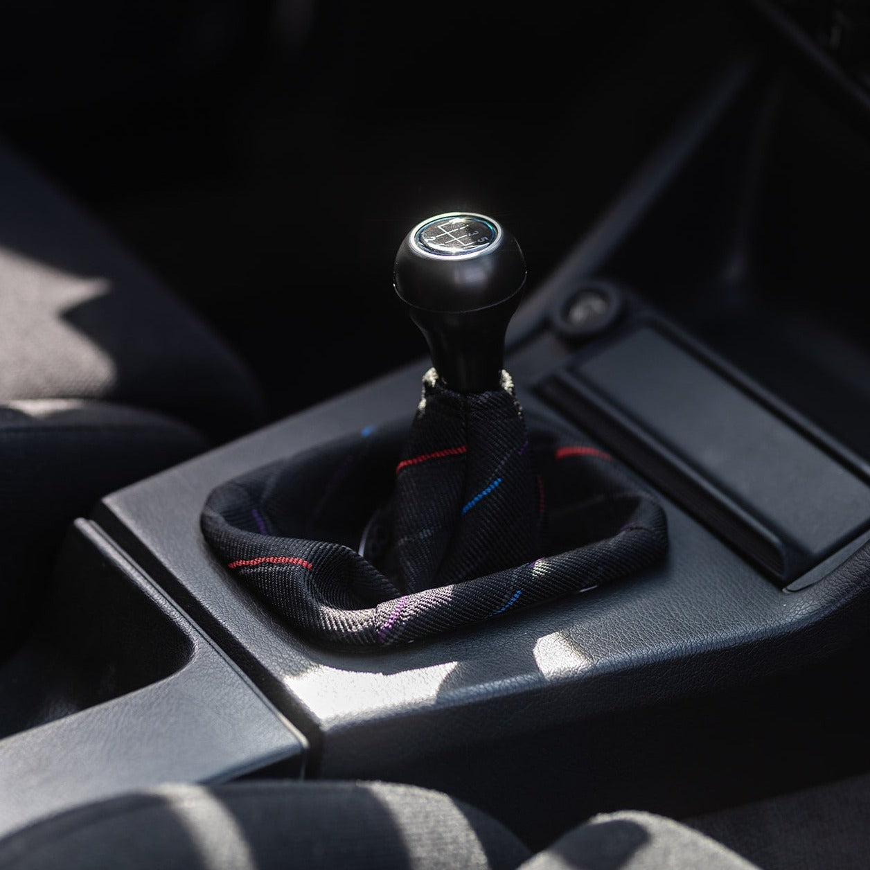 Shift Boot with M-Hurricane Pattern