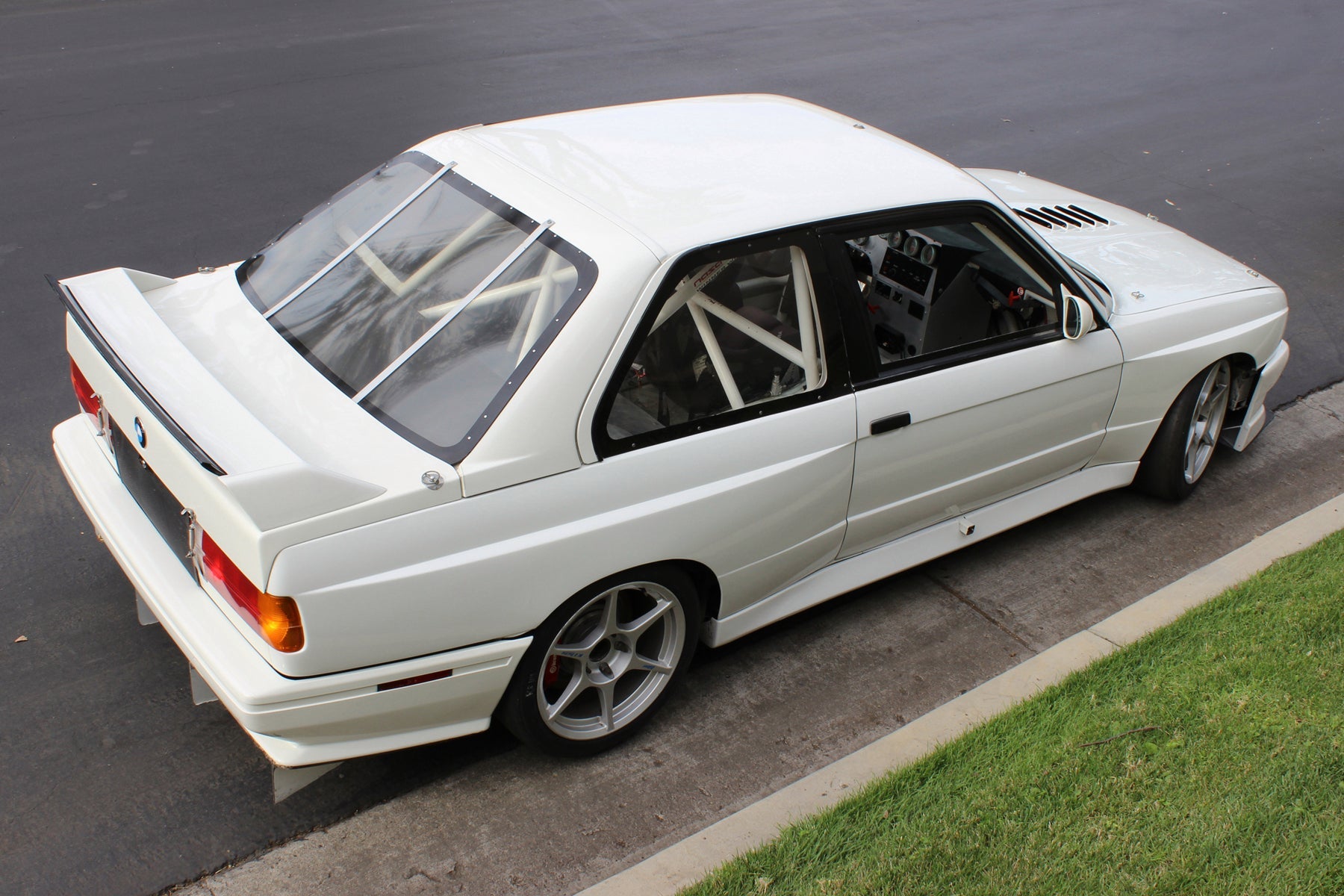 Polycarbonate Rear Windshield - E30 M3