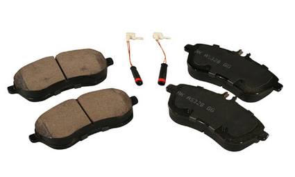 Mercedes Disc Brake Pad Set – Front 0074205720 – Akebono Euro Ultra-Premium EUR1340