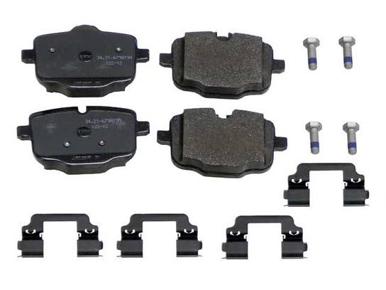 BMW Disc Brake Pad Set – Rear (Ceramic) (EURO) 34216857805 – Akebono Euro Ultra-Premium EUR1469