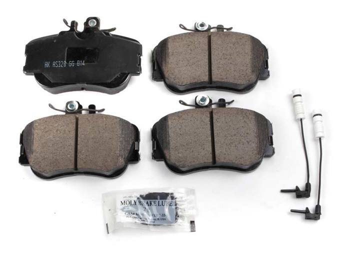 Mercedes Disc Brake Pad Set – Front 005420462041 – Akebono Euro Ultra-Premium EUR645