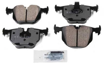 BMW Land Rover Disc Brake Pad Set – Rear (Ceramic) (EURO) SFP500210 – Akebono Euro Ultra-Premium EUR683