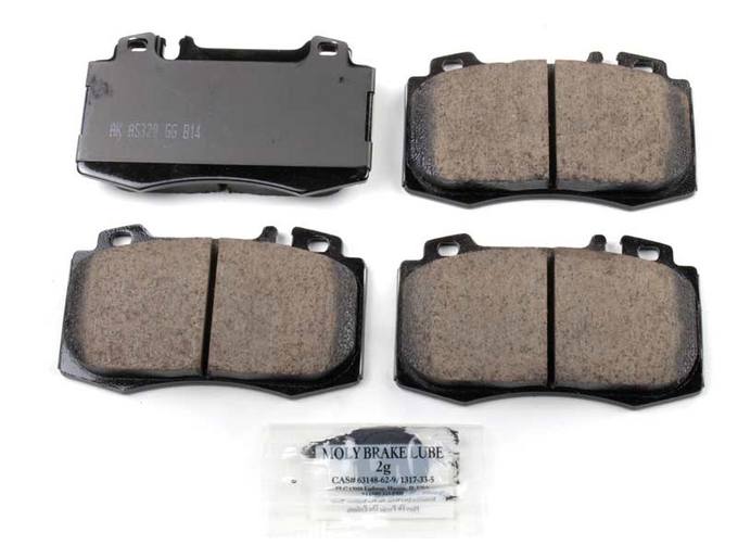 Mercedes Disc Brake Pad Set – Front (Ceramic) (EURO) 163420102041 – Akebono Euro Ultra-Premium EUR847