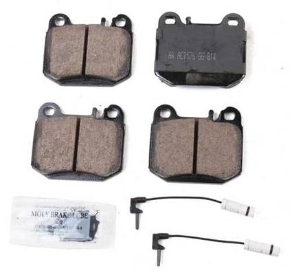 Mercedes Disc Brake Pad Set – Rear 163420112041 – Akebono Euro Ultra-Premium EUR874