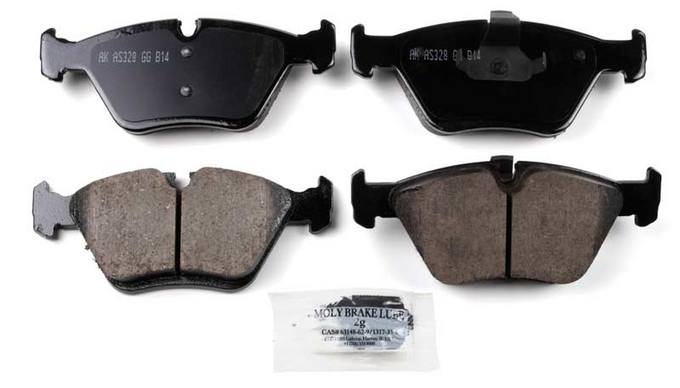 BMW Disc Brake Pad Set – Front (Ceramic) (EURO) 34116779652 – Akebono Euro Ultra-Premium EUR946