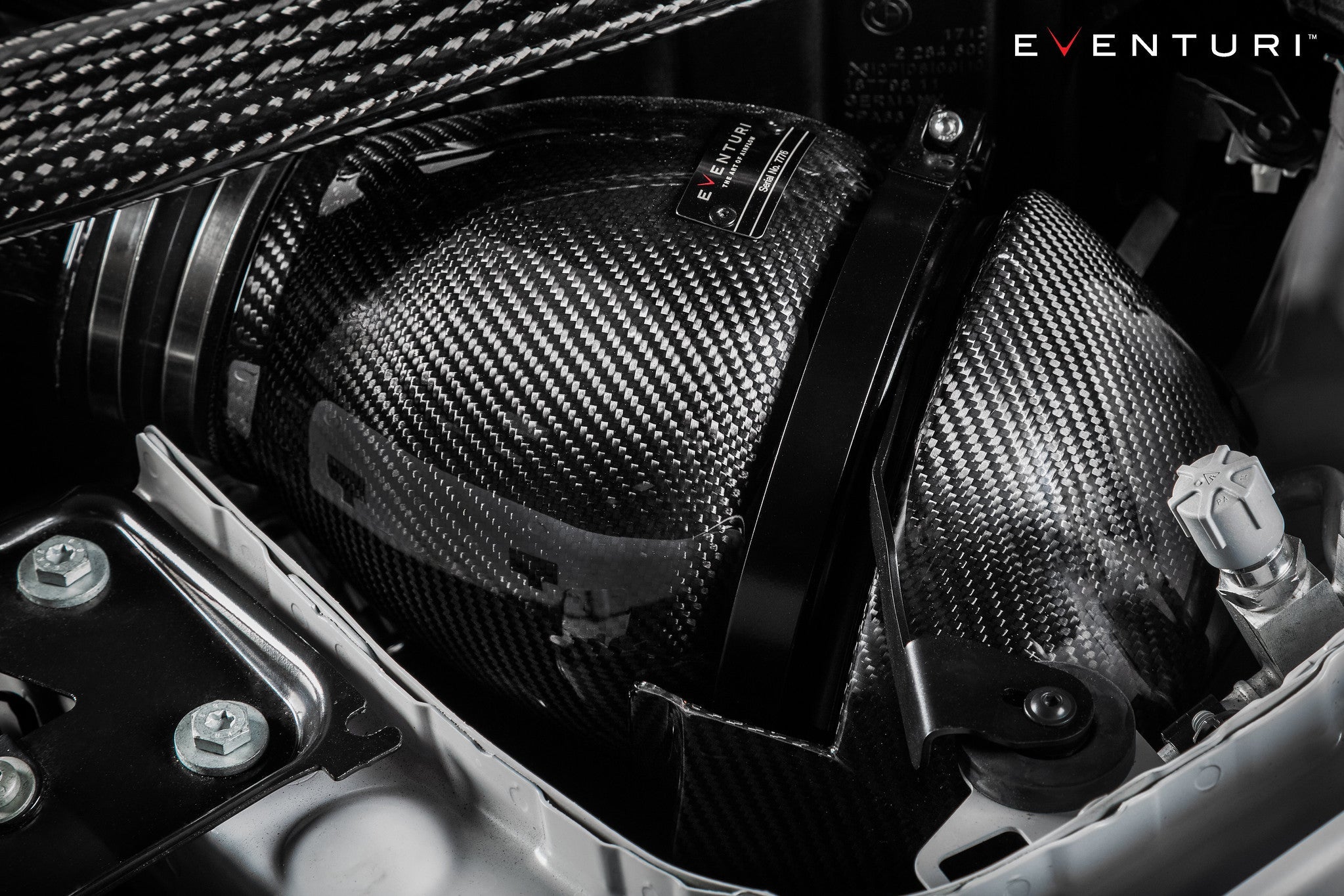 Eventuri BMW F8X M3 / M4 Black Carbon V2 Sealed Duct Upgrade Kit For V1