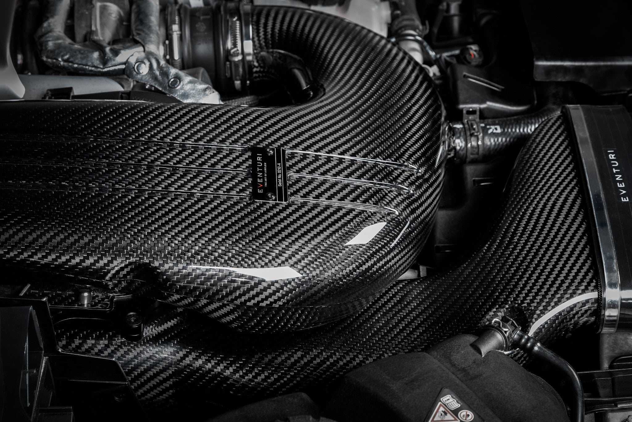 Eventuri Mercedes GLC63S AMG Black Carbon Intake System