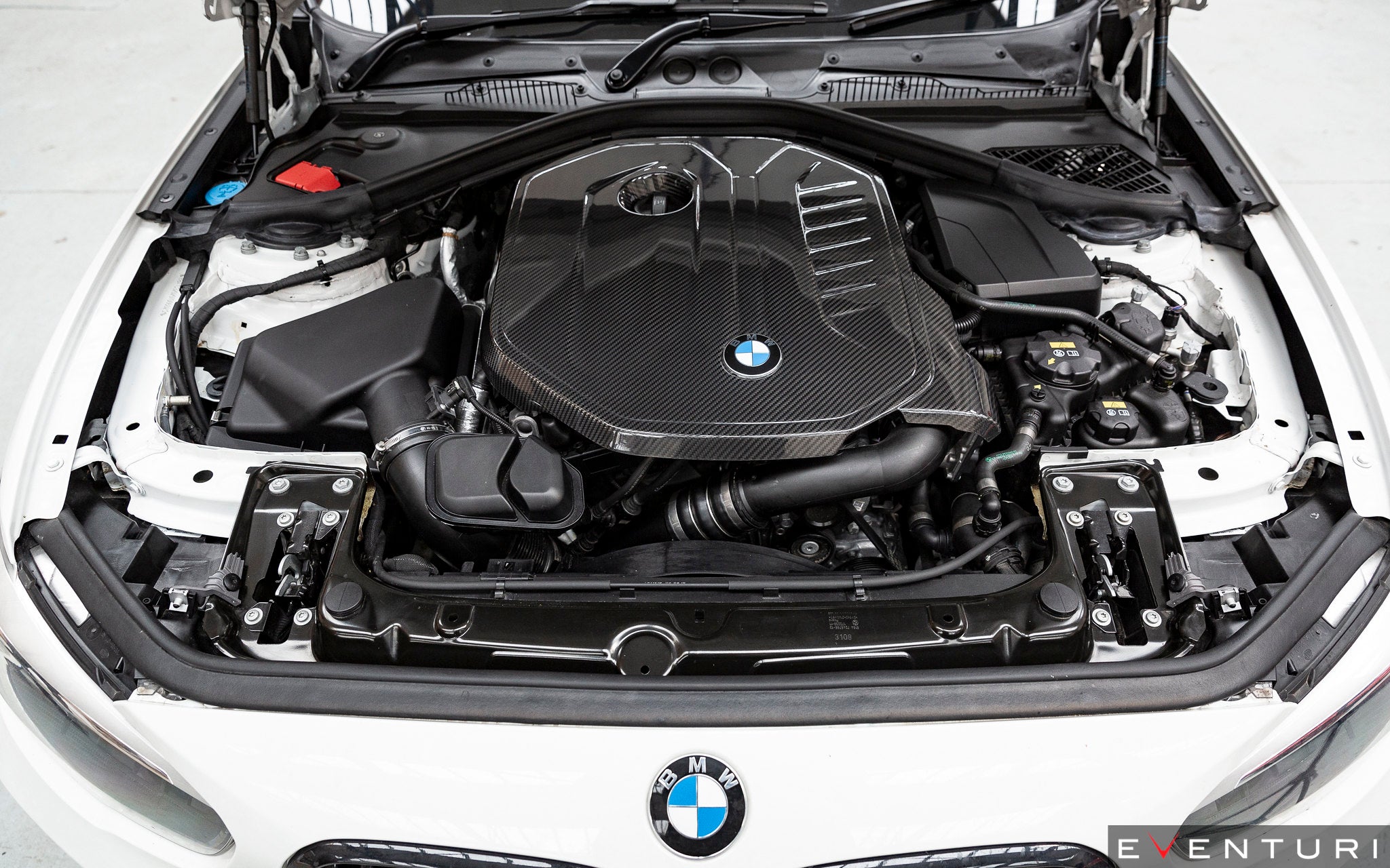 Eventuri BMW B58 Black Carbon Engine Cover