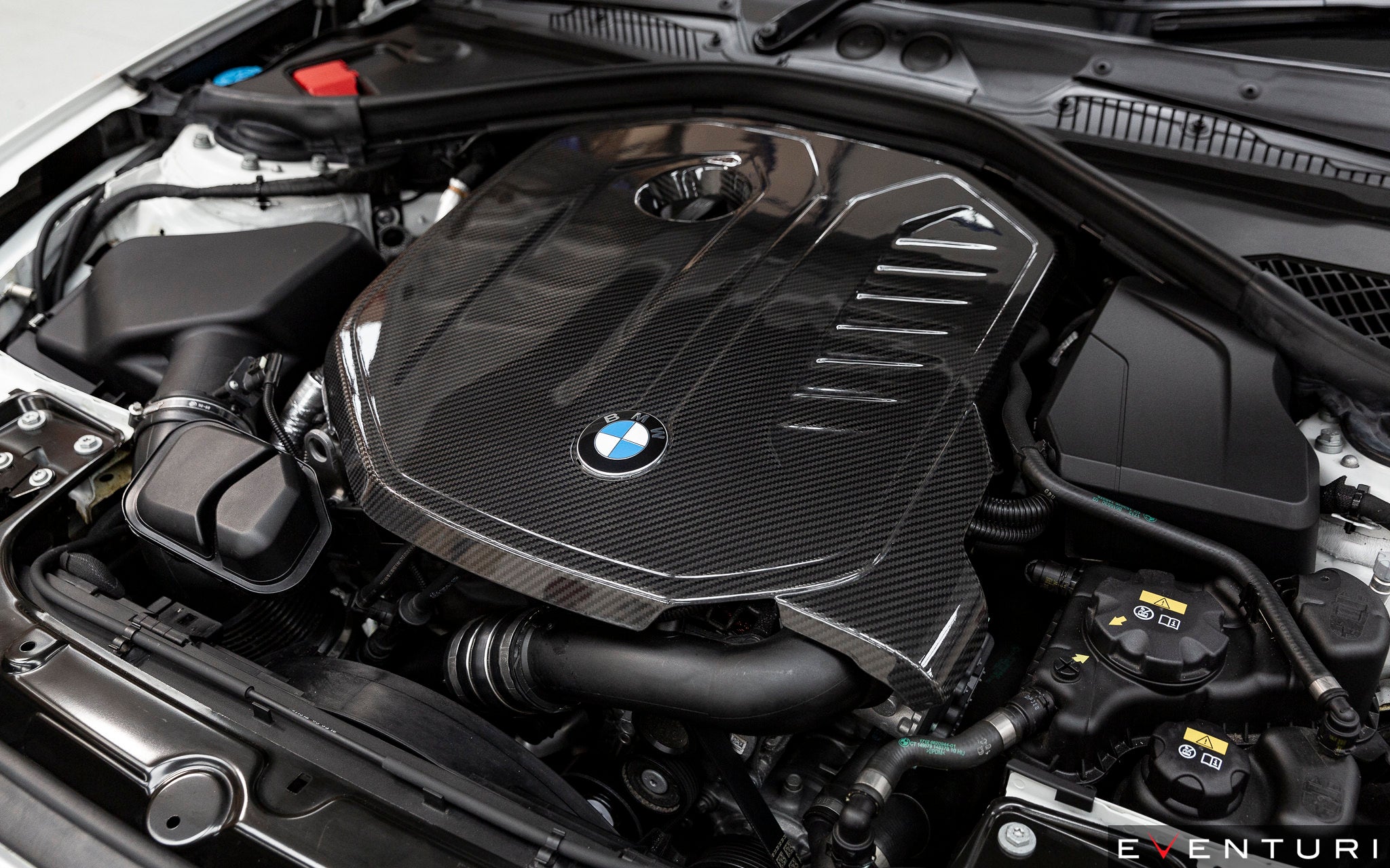 Eventuri BMW B58 Black Carbon Engine Cover