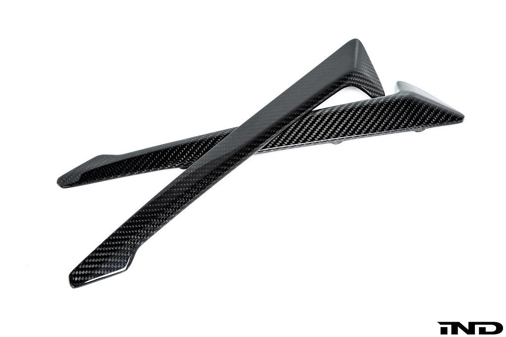 AutoTecknic F95 X5M Pre-LCI Carbon Side Grille Trim Set