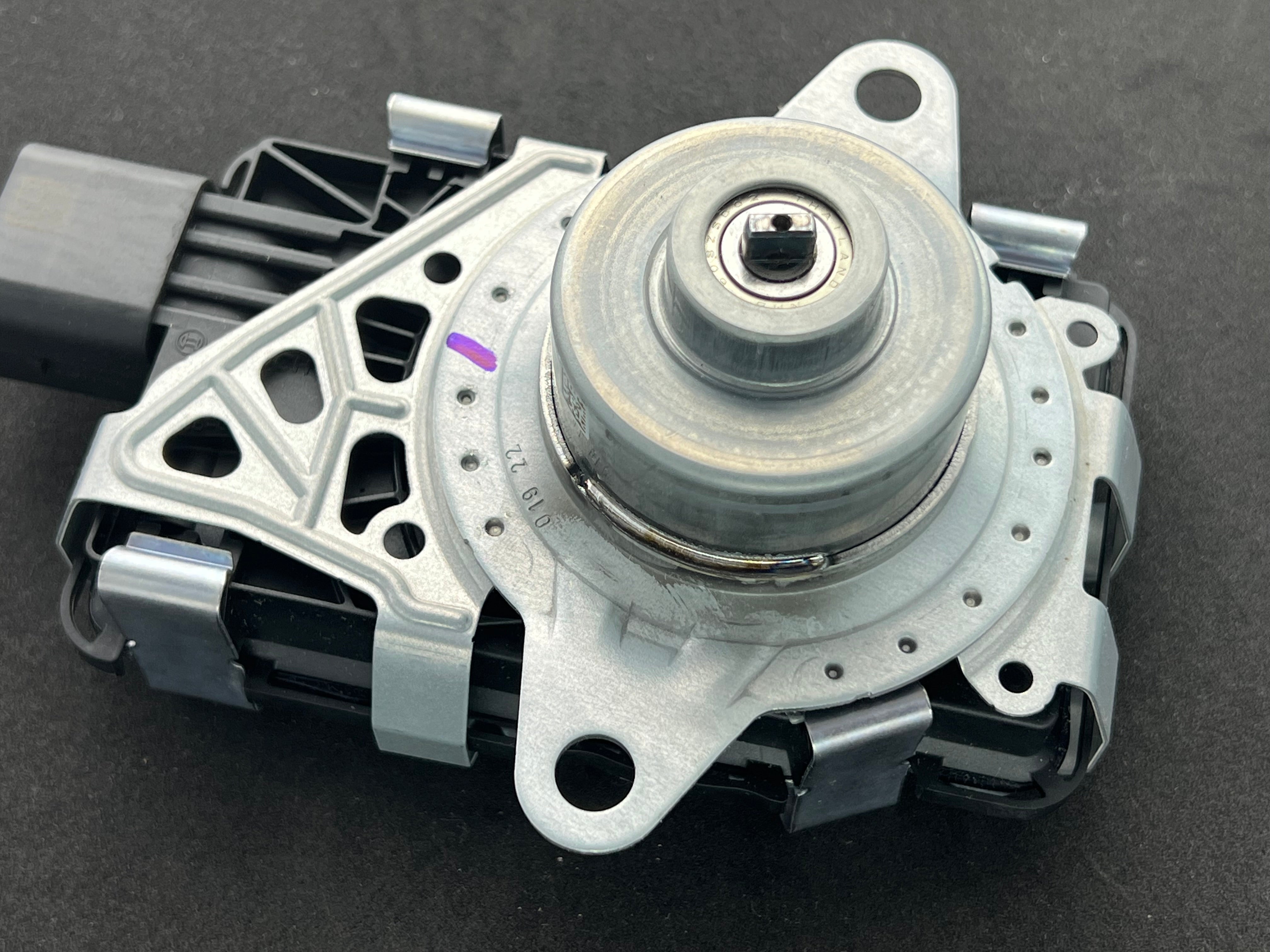 BMW Transfer case motor 27609469023