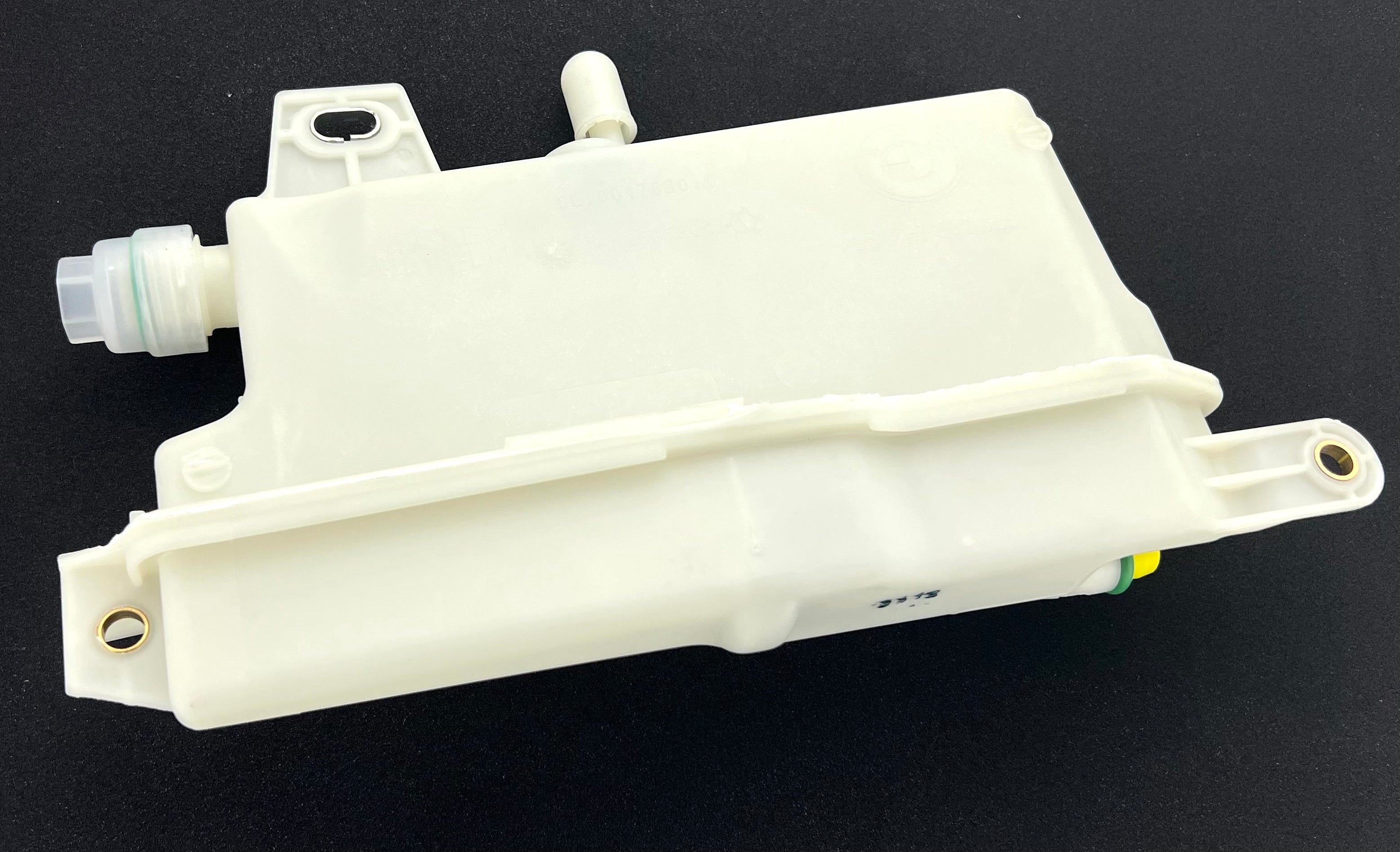 23427571295/23427507155 Expansion Tank For BMW E46 E60 E63 E64 E85 330i 525i with SMG transmission