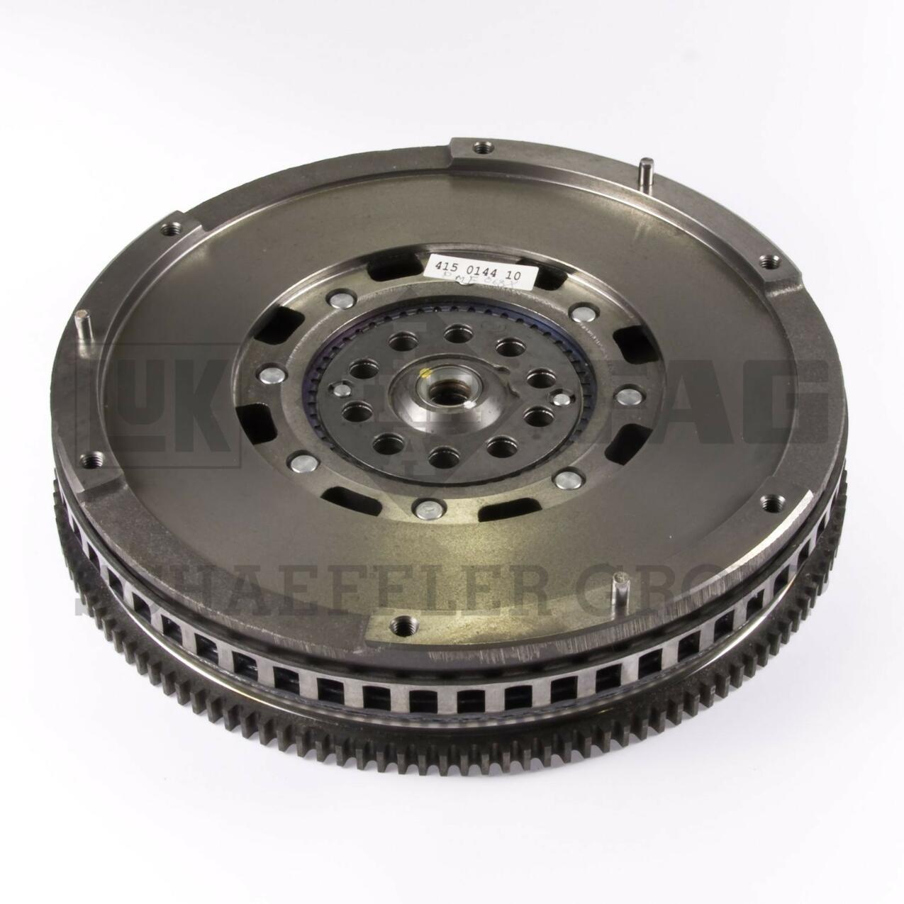 VW Clutch Flywheel DMF068 – LuK