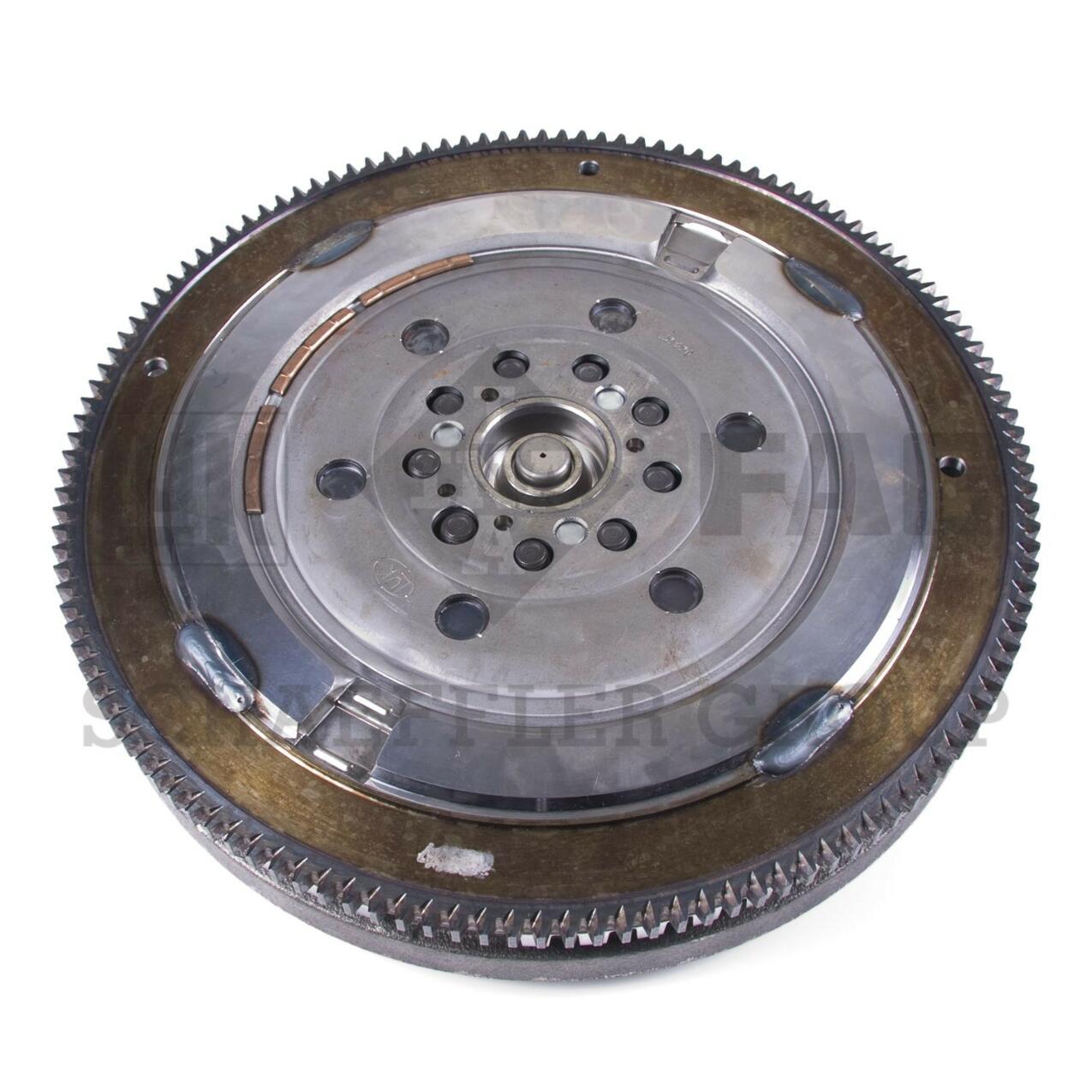 BMW Flywheel (Dual-Mass) 21207536564 – Luk 4150385100