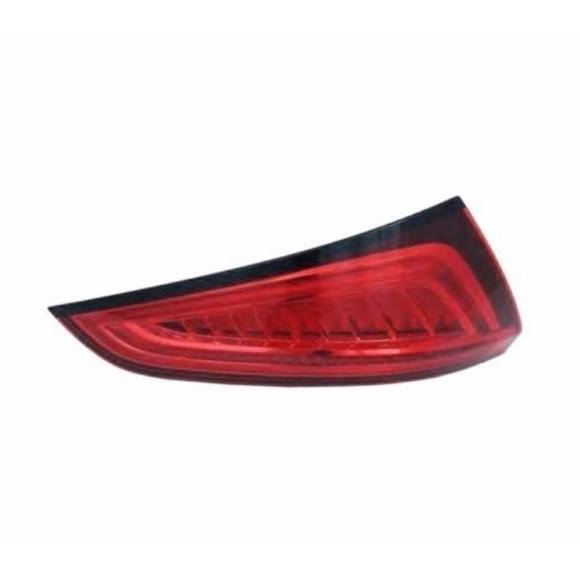 Audi Tail Light – Passenger Right Upper 8R0945094D – Magneti Marelli LUS6721