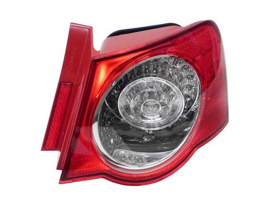 VW Tail Light Assembly – Passenger Side Outer 3C5945096J – Magneti Marelli LUS7081