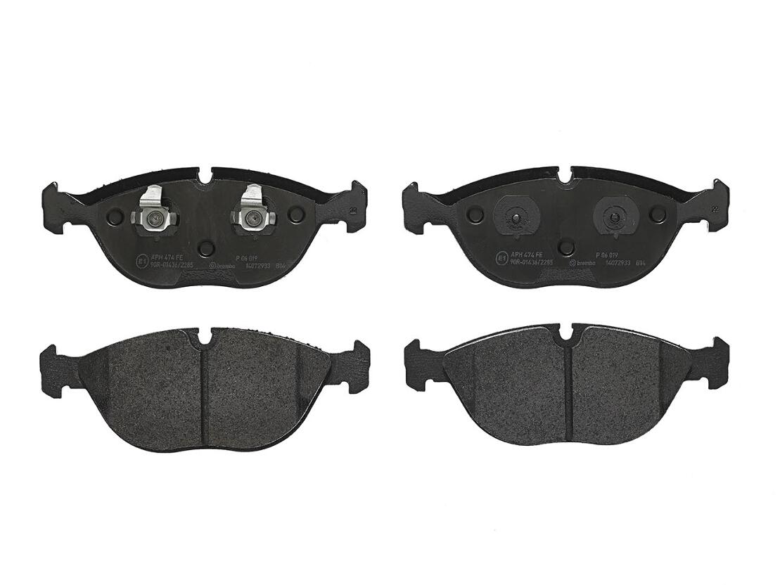 Audi BMW Brakes Set – Pads Front (Low-Metallic) 8N0698151D – Brembo P06019