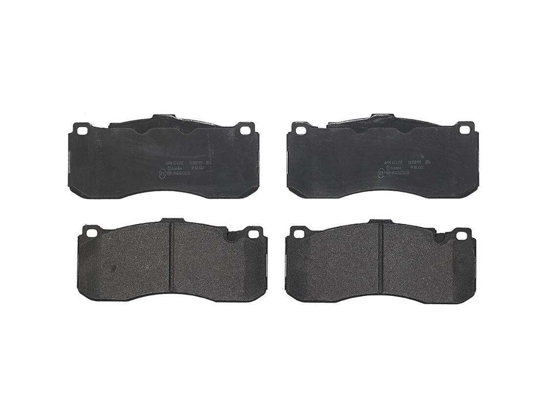 Brembo BMW Brakes Kit – Pads Front (Low-Met) (with Sensor) 34116797860 – Brembo 2007336KIT