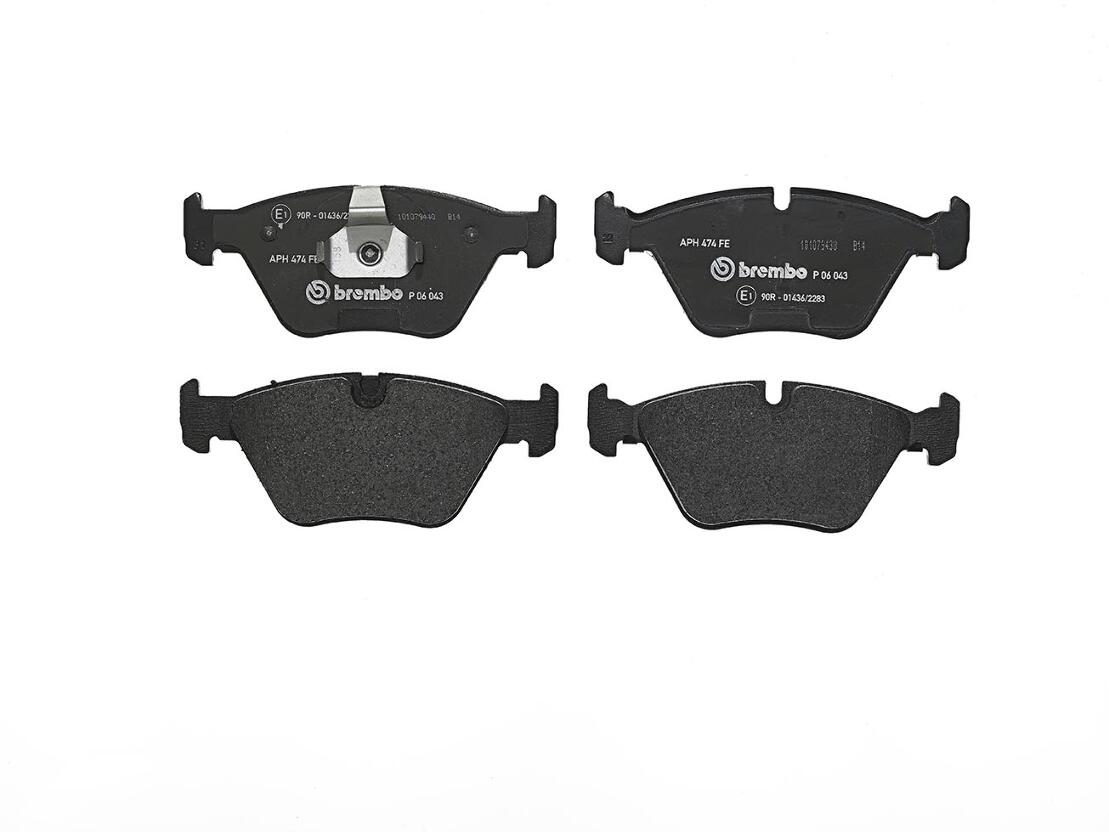 BMW Disc Brake Pad Set – Front (Low-Metallic) 34116779652 – Brembo P06043