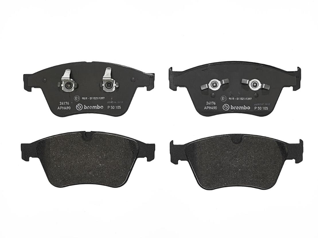 Mercedes Disc Brakes Kit –  Pads Front (Low-Metallic) – Brembo P50105