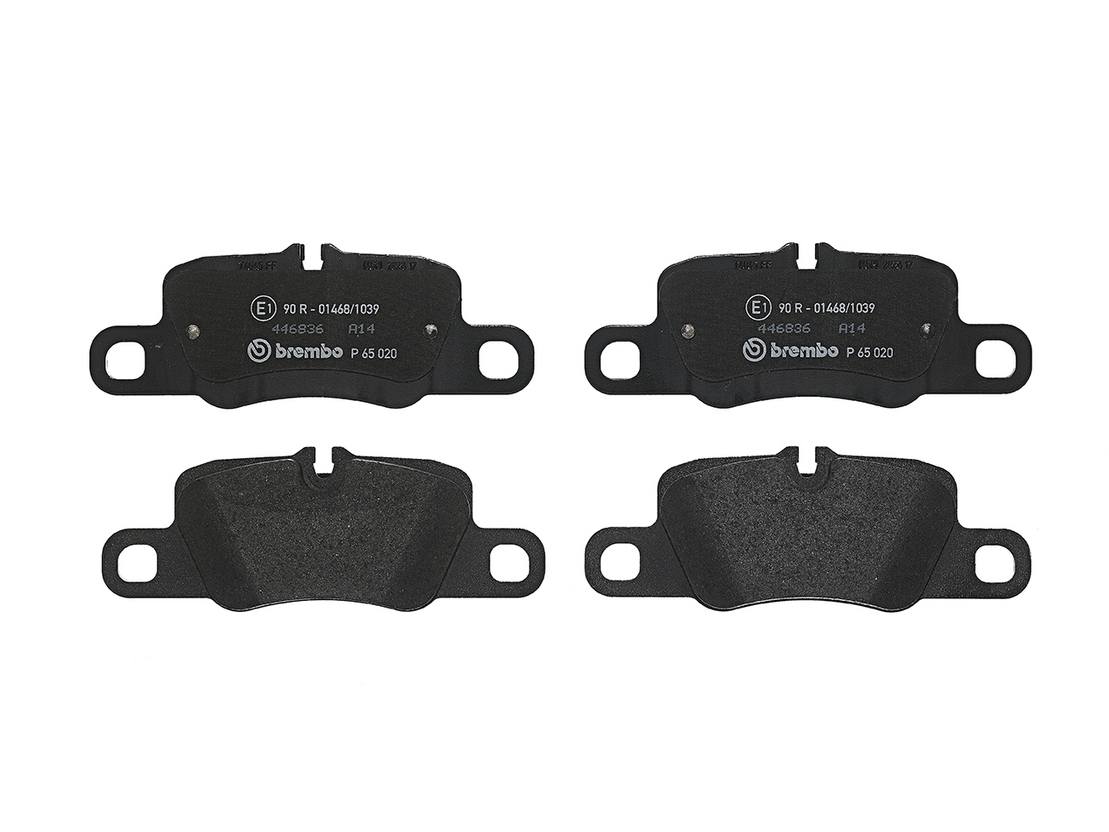 Porsche Disc Brake Pad Set Kit – Front and Rear (Low-Met) 7P0698151C