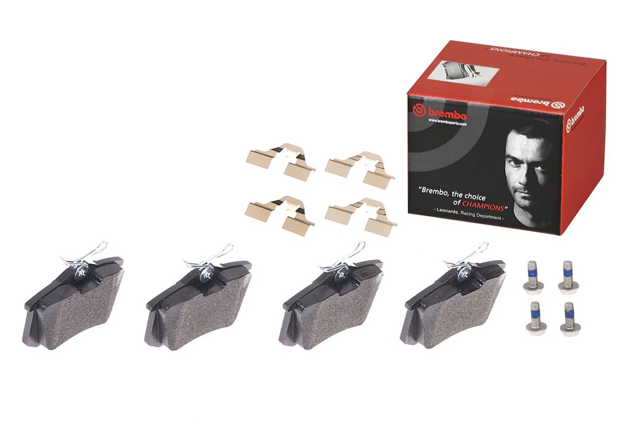 Audi Disc Brake Pad and Rotor Kit – Rear (245mm) (Low-Met) 8D0615601B