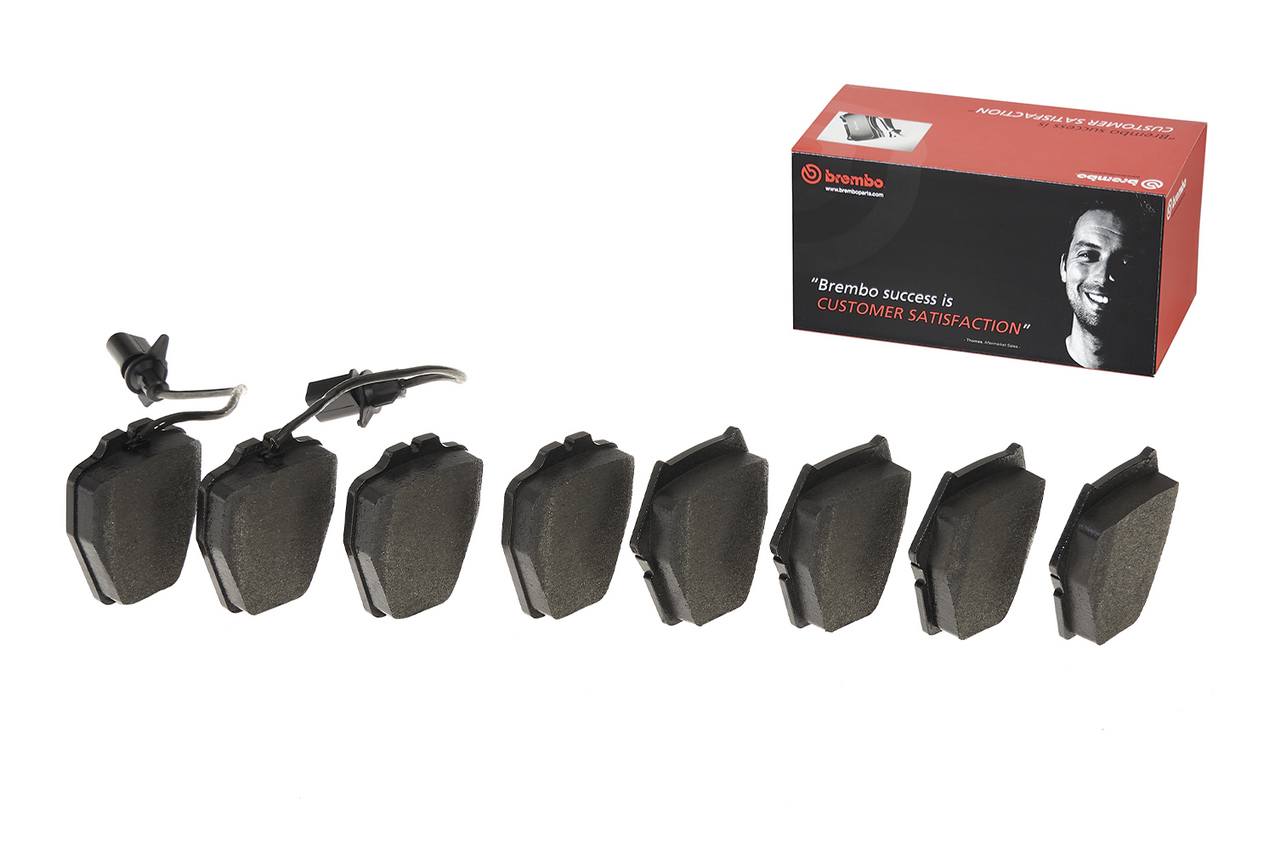 Audi Disc Brake Pad and Rotor Kit – Front and Rear (321mm/255mm) (Low-Met) 8E0615301AD