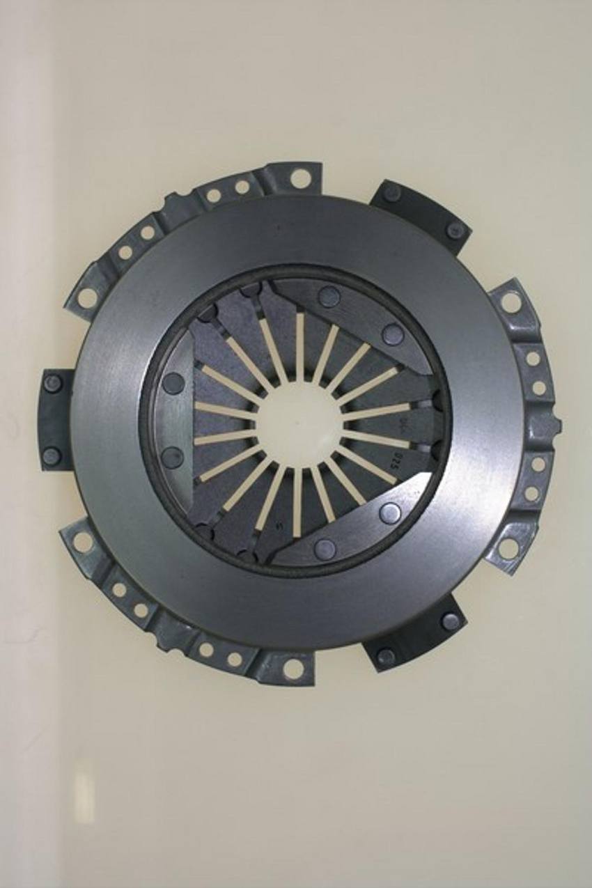 VW Transmission Clutch Pressure Plate – Sachs SC224