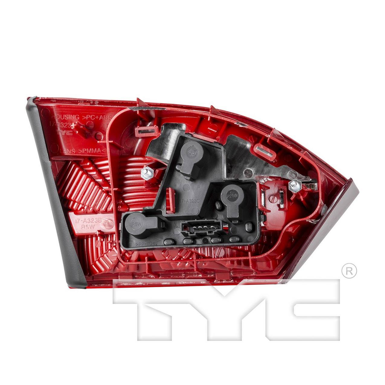 Tail Light Assembly – Passenger Side Inner (CAPA)