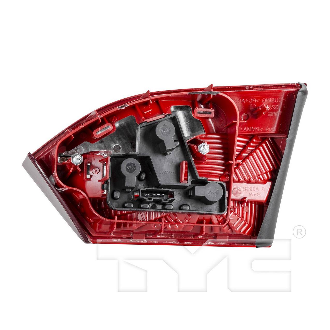 Tail Light Assembly – Driver Side Inner (CAPA)