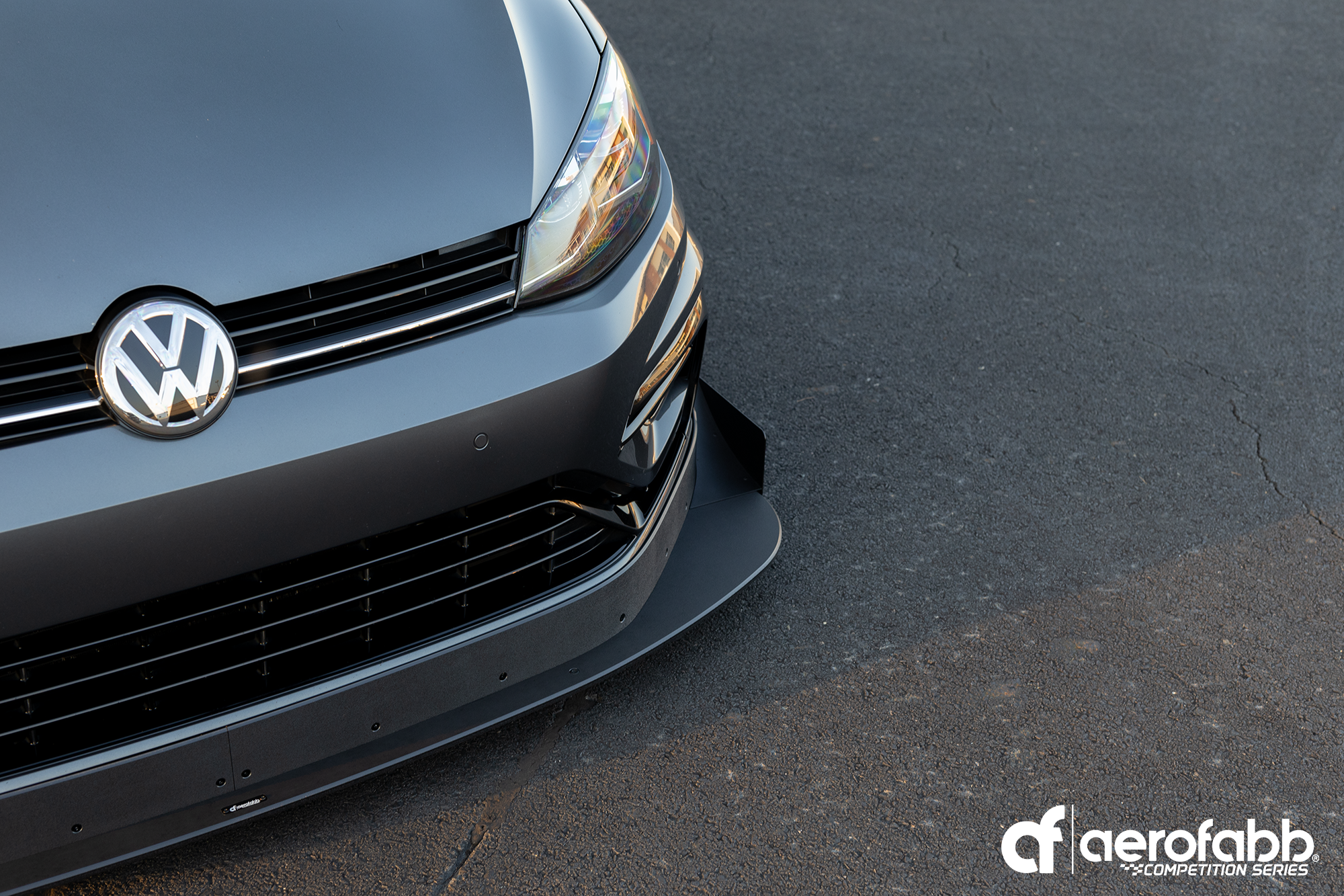 Comp Series | Front Splitter (VW MK7.5 GOLF R)