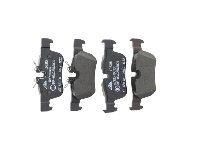 Rear Brake Pad Set - Ceramic