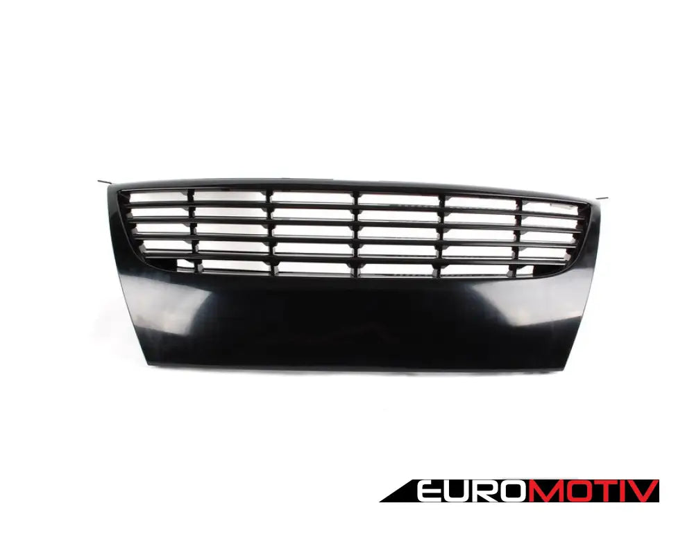 B6 Passat Badgeless Grille Kit - Black