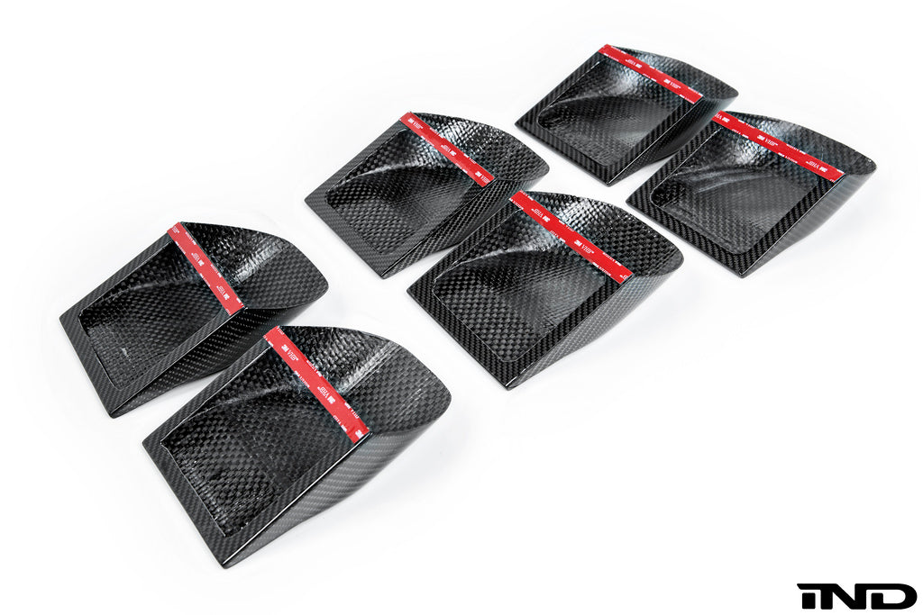 AutoTecknic F8X M3 / M4 Dry Carbon Intake Air Duct