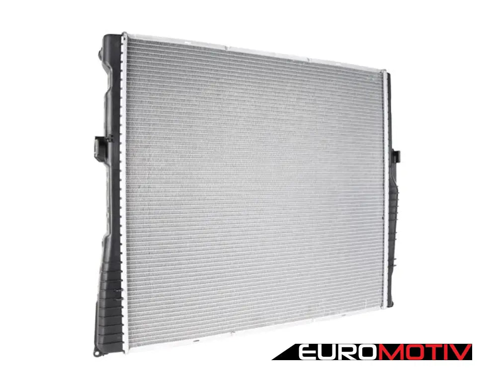 Bmw X3 F25 2011 Xdrive 28I Radiator