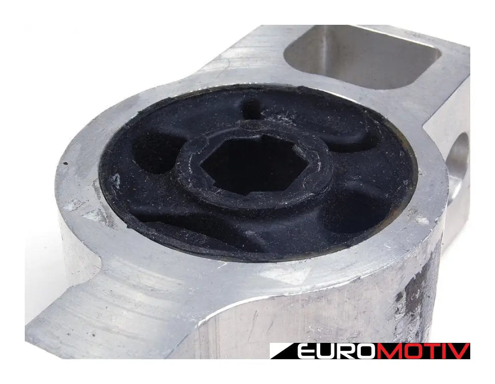 Control Arm Bushing Kit - Rear Position