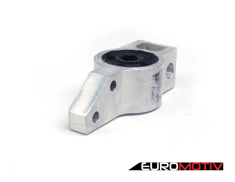 Control Arm Bushing Kit - Rear Position