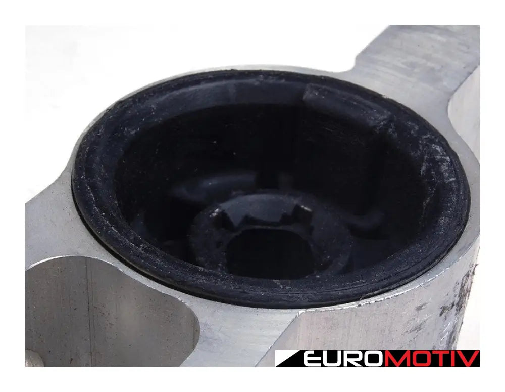 Control Arm Bushing Kit - Rear Position