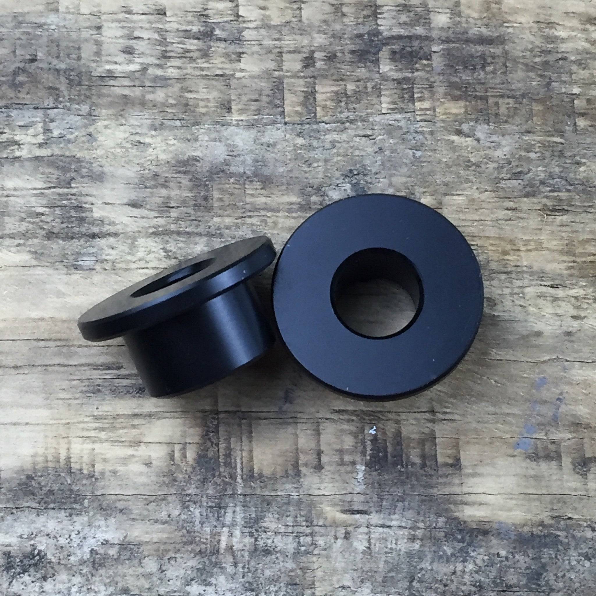 Round Front Shifter Carrier Bushings - E30, E34, E24 & E28