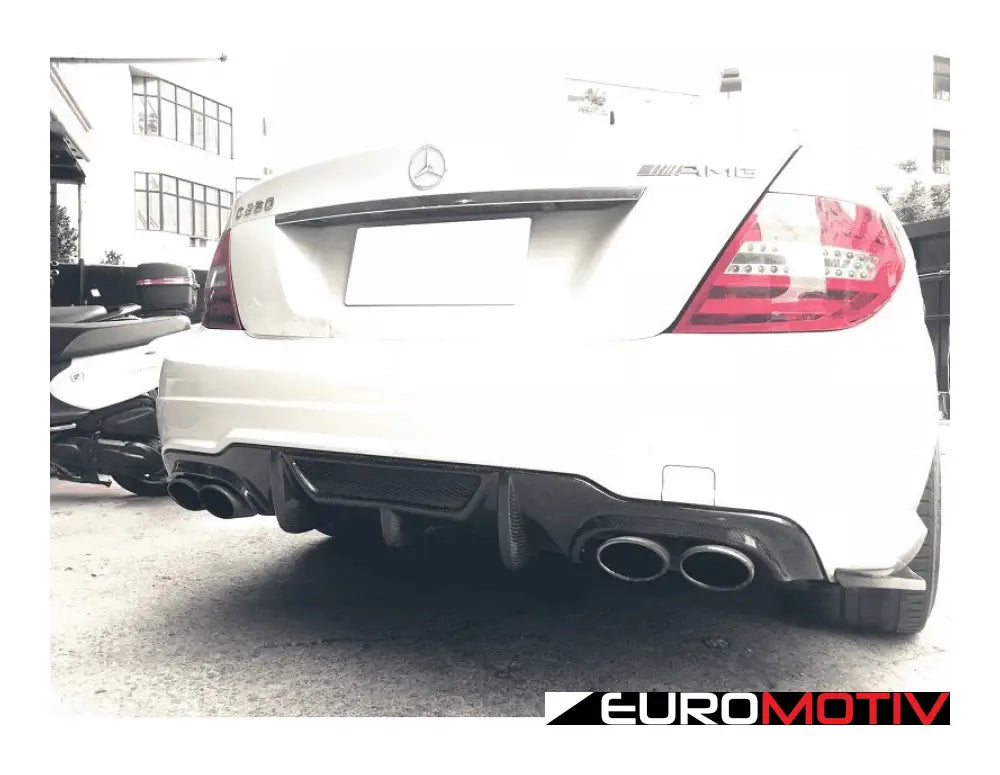 Dtm Designed W204 Facelift Carbon Fiber Diffuser