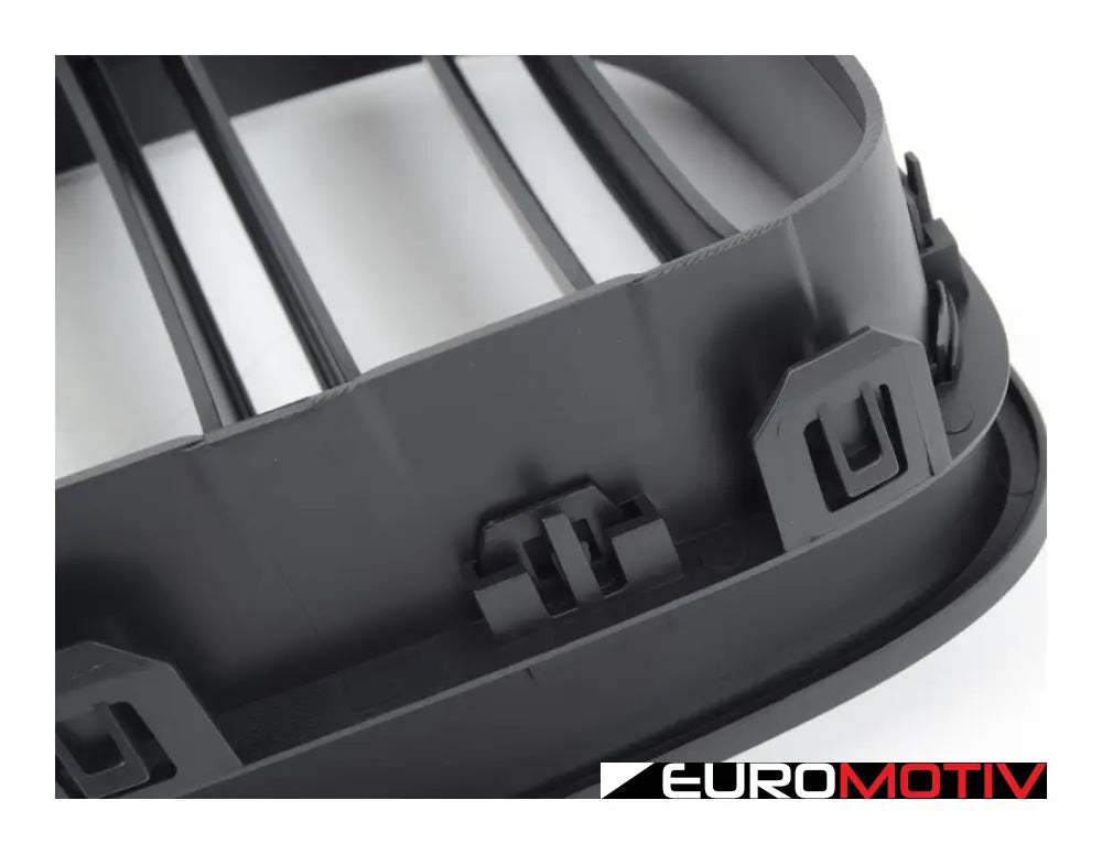 Dual Slats Blackout Grille Set - Matte Black