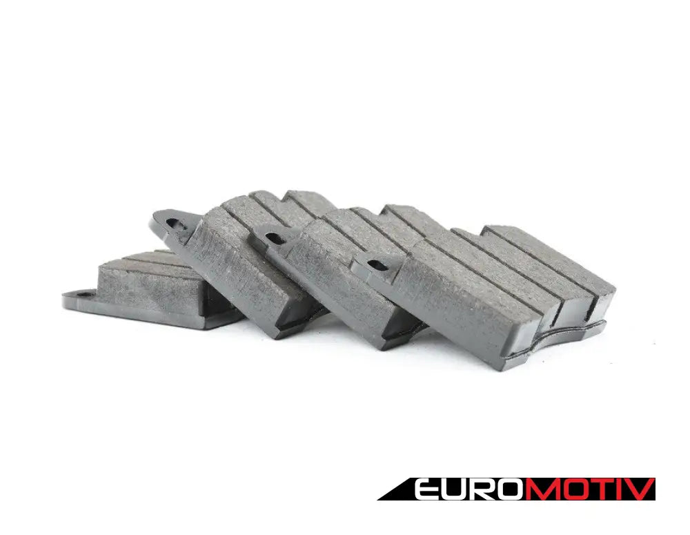 E28 Front Brake Pad Set