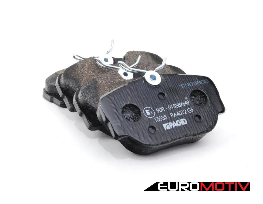 E30 Front Brake Pad Set