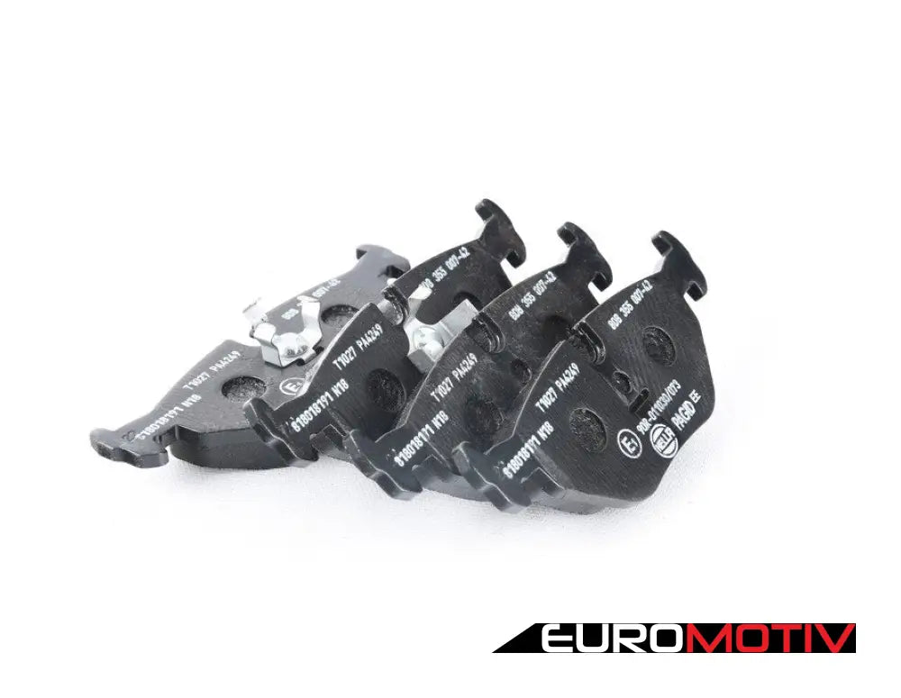 E30 M3 Rear Brake Pad Set