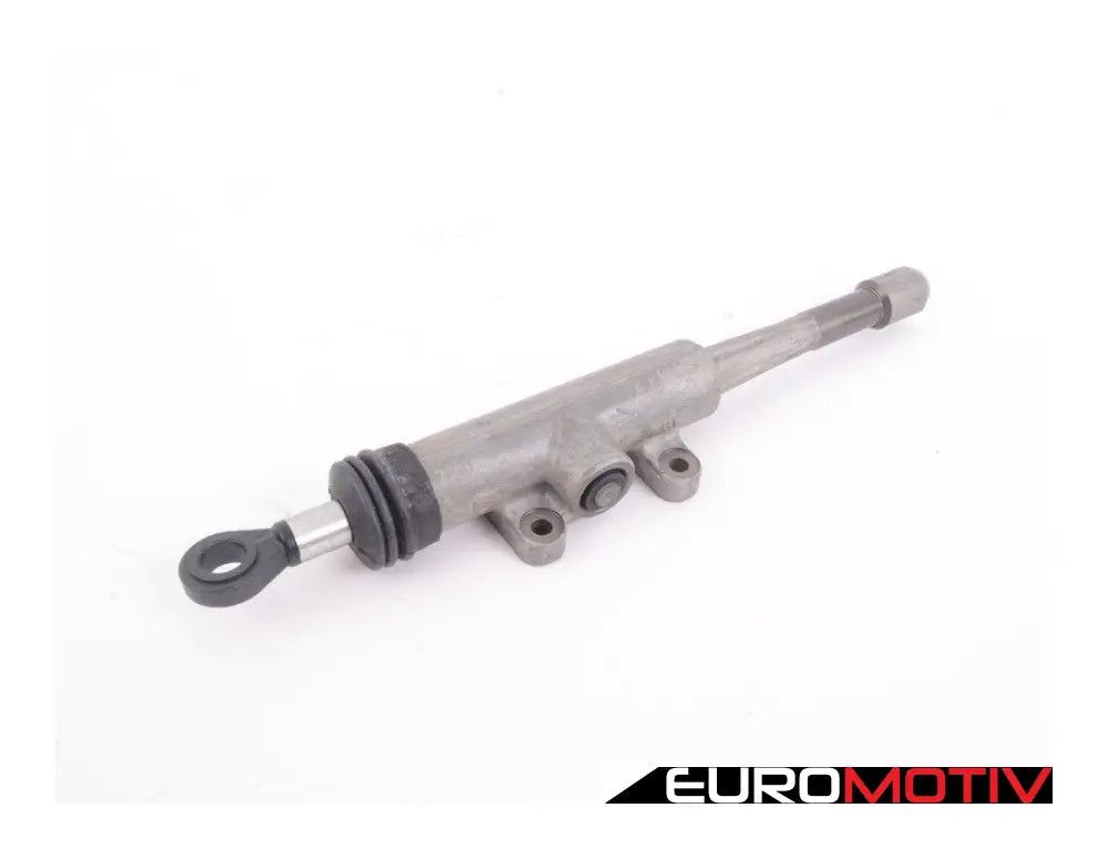 E34 Master Cylinder